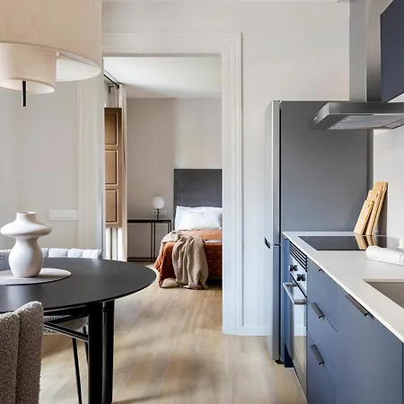 Serra House Premium Apartment Barcelona